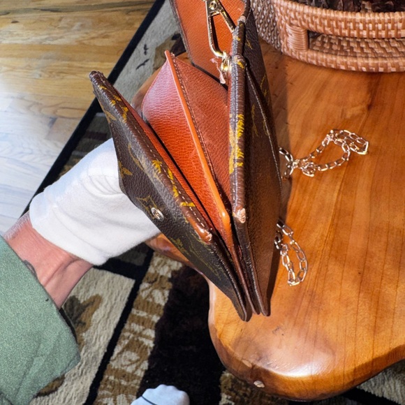 Louis Vuitton Monogram Bifold Wallet Brown/ vintage repurposed, rare find - Picture 17 of 17